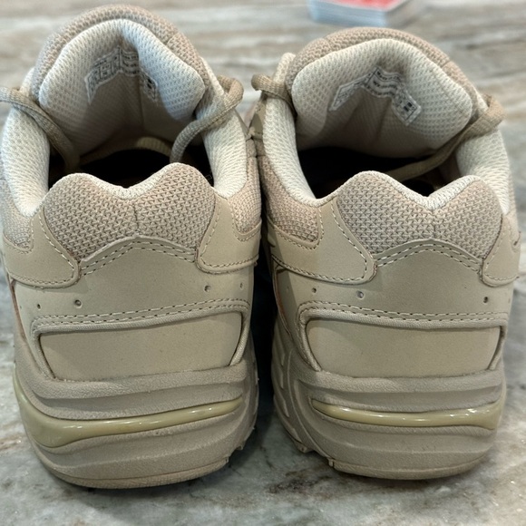 Women’s VIONIC 23 Walk Comfort Insole Performance Walking Shoes- Size 5 - Picture 7 of 9